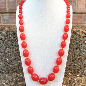 Vintage Joan Rivers Red Acrylic Lucite‎ Graduated Beaded Necklace Gold Tone 32"